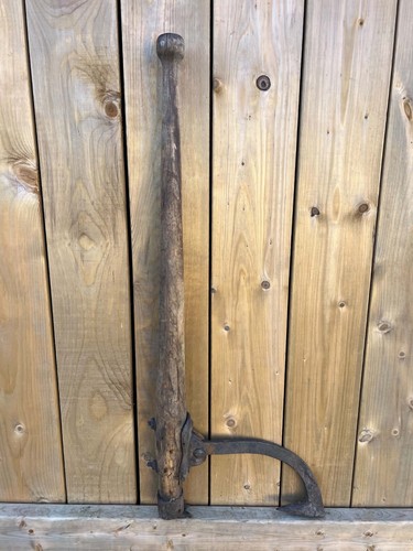 Old cant hook log - old, 32"