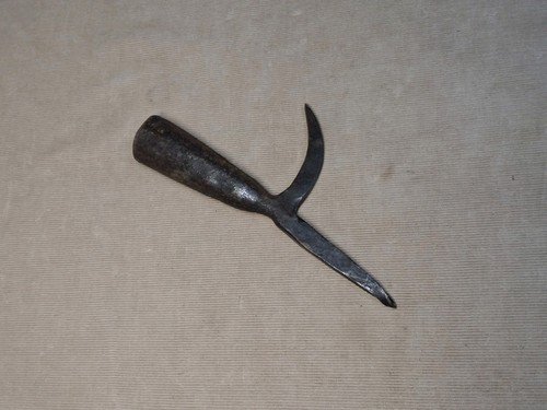 Socket type hooked pick pike - type,